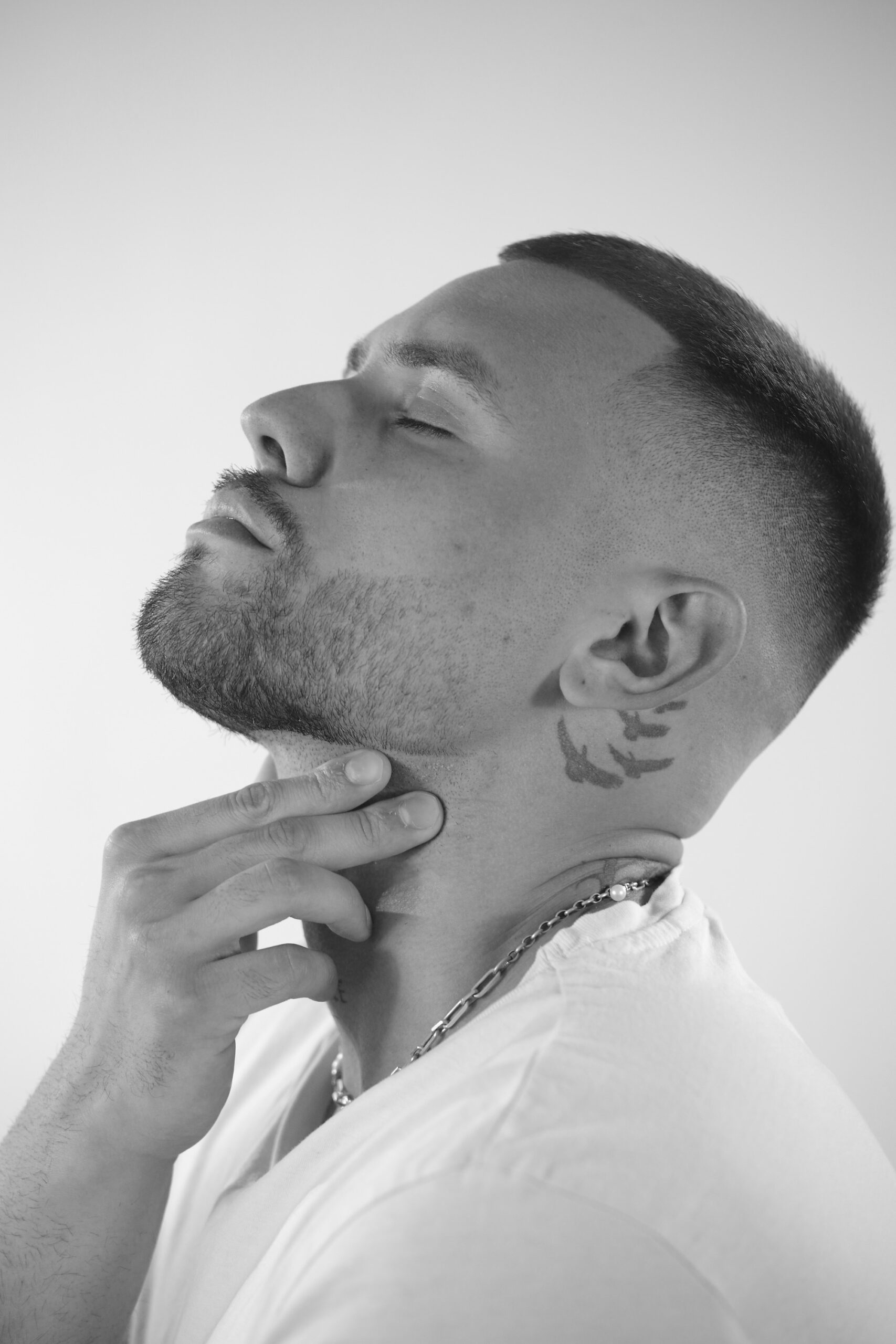High Bald Fade ThinkIT Hairdressing Courses App
